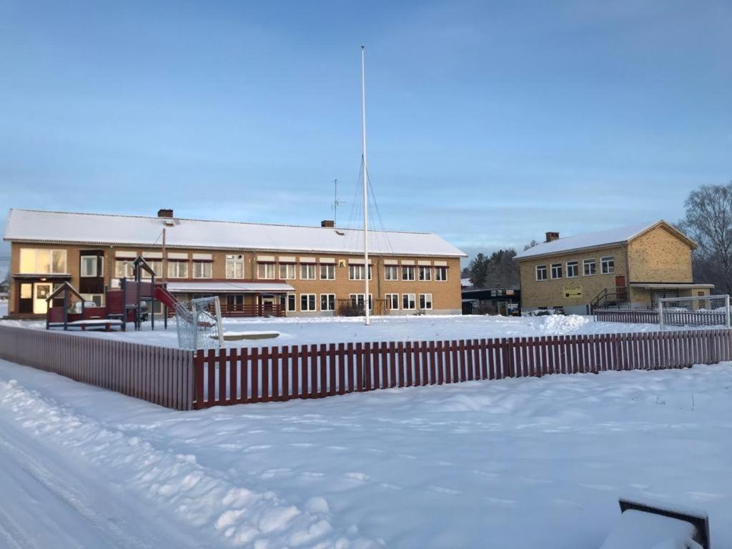 Asens Vandrarhem Uvboet Älvdalen Eksteriør billede