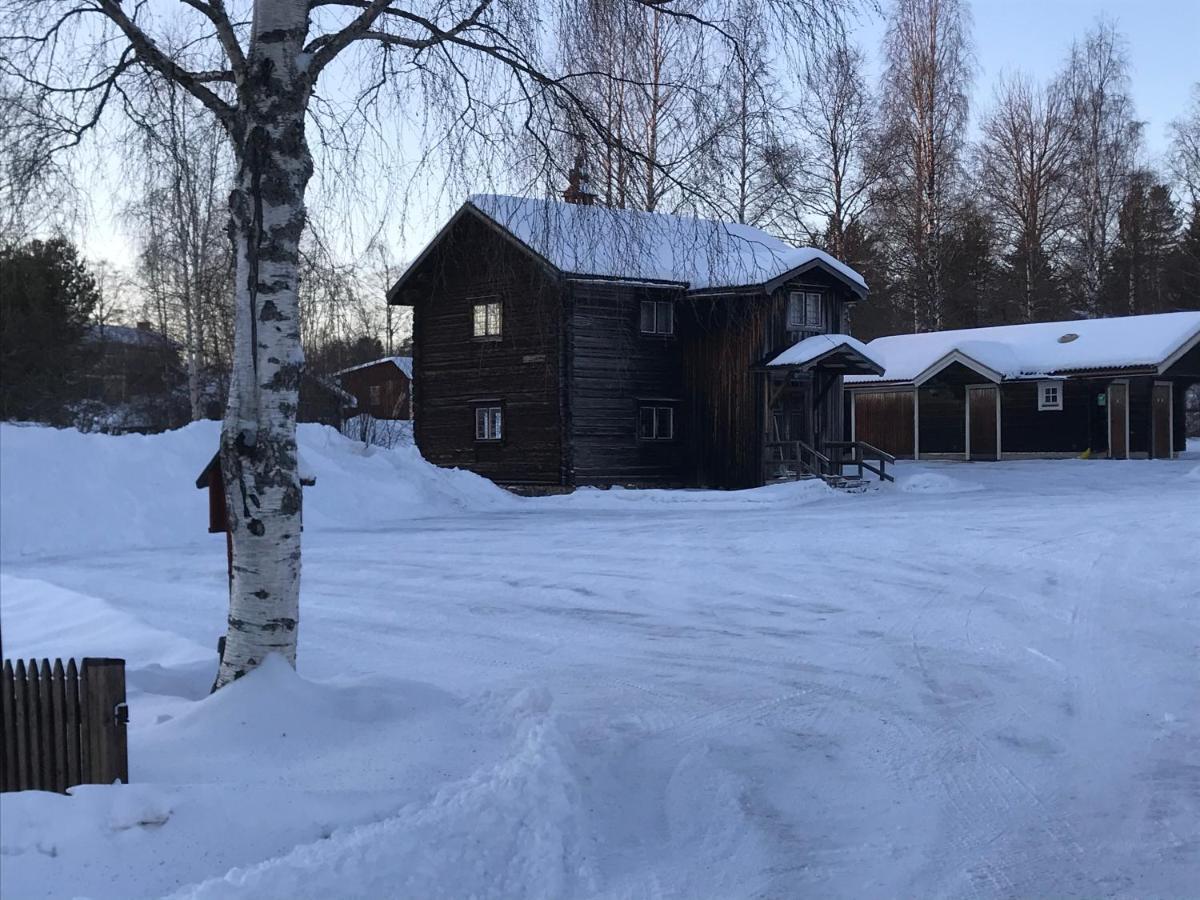 Asens Vandrarhem Uvboet Älvdalen Eksteriør billede